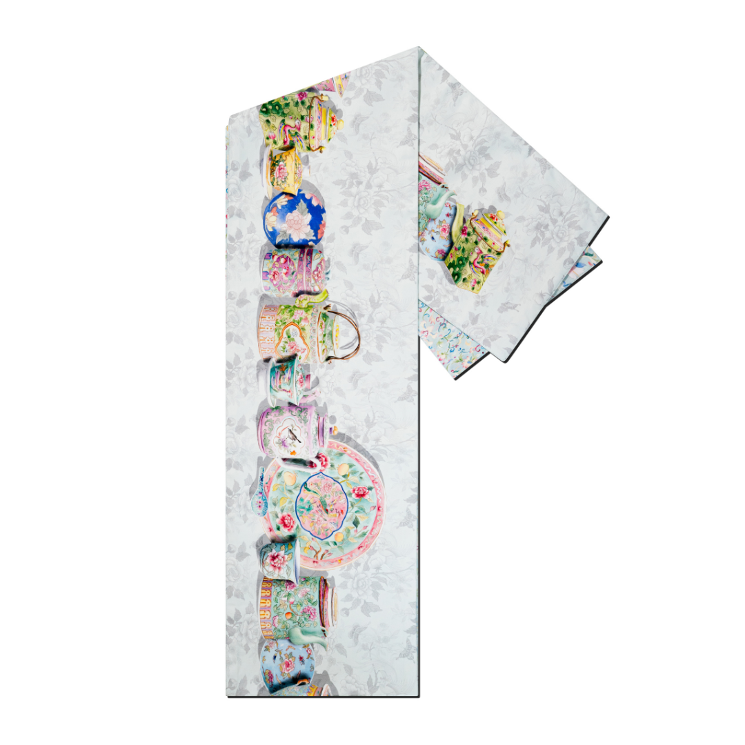Peranakan Porcelain & Chinese Floral Table Runner (Double Sided)