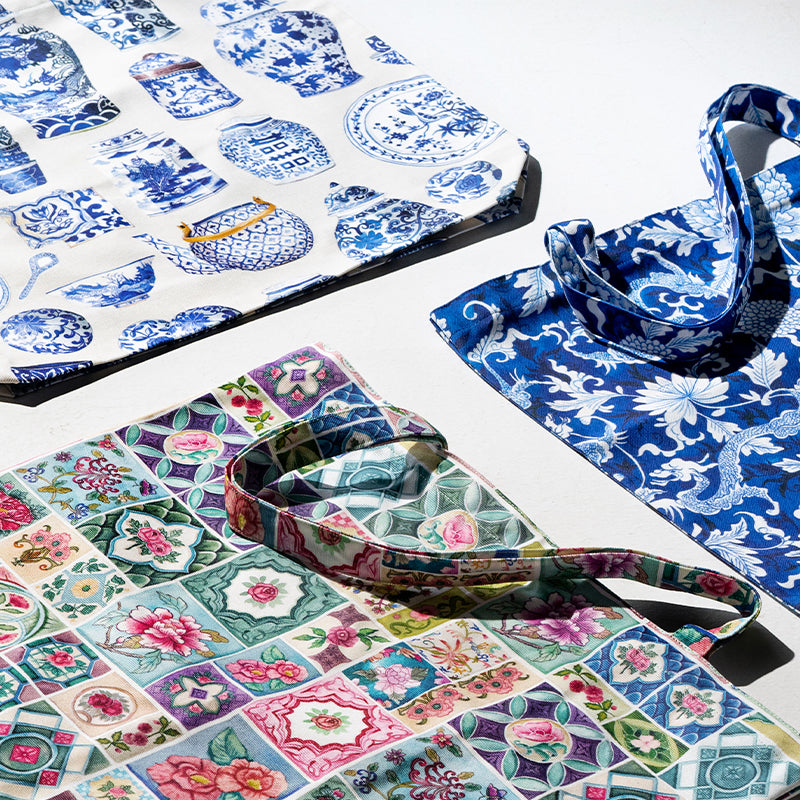 Dragon Tote Bag
